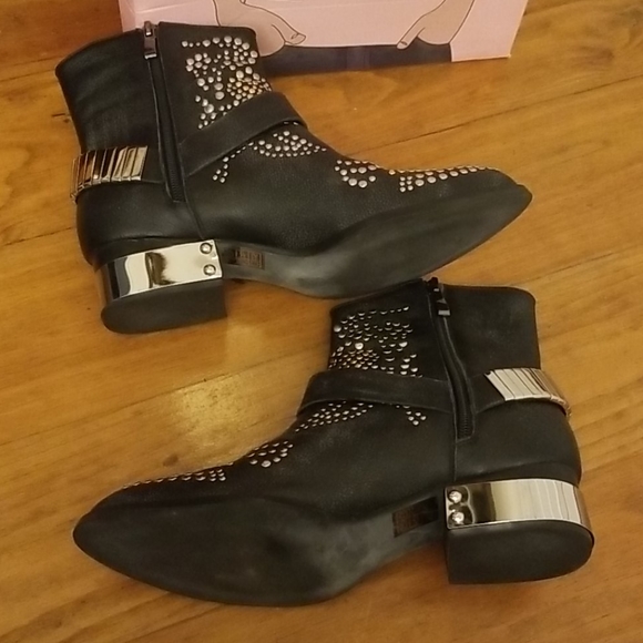 Jeffrey Campbell black booties PRICE FIRM - Picture 7 of 12